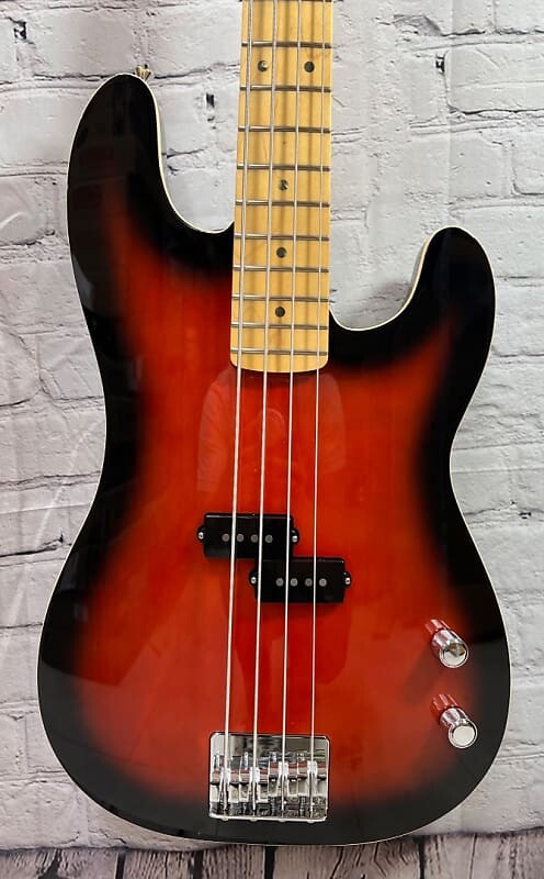 

Fender Aerodyne Special 4-String Precision Bass, Hot Rod Burst с сумкой для переноски, 7,5 фунтов AERODYNESPPBASSRWBWT