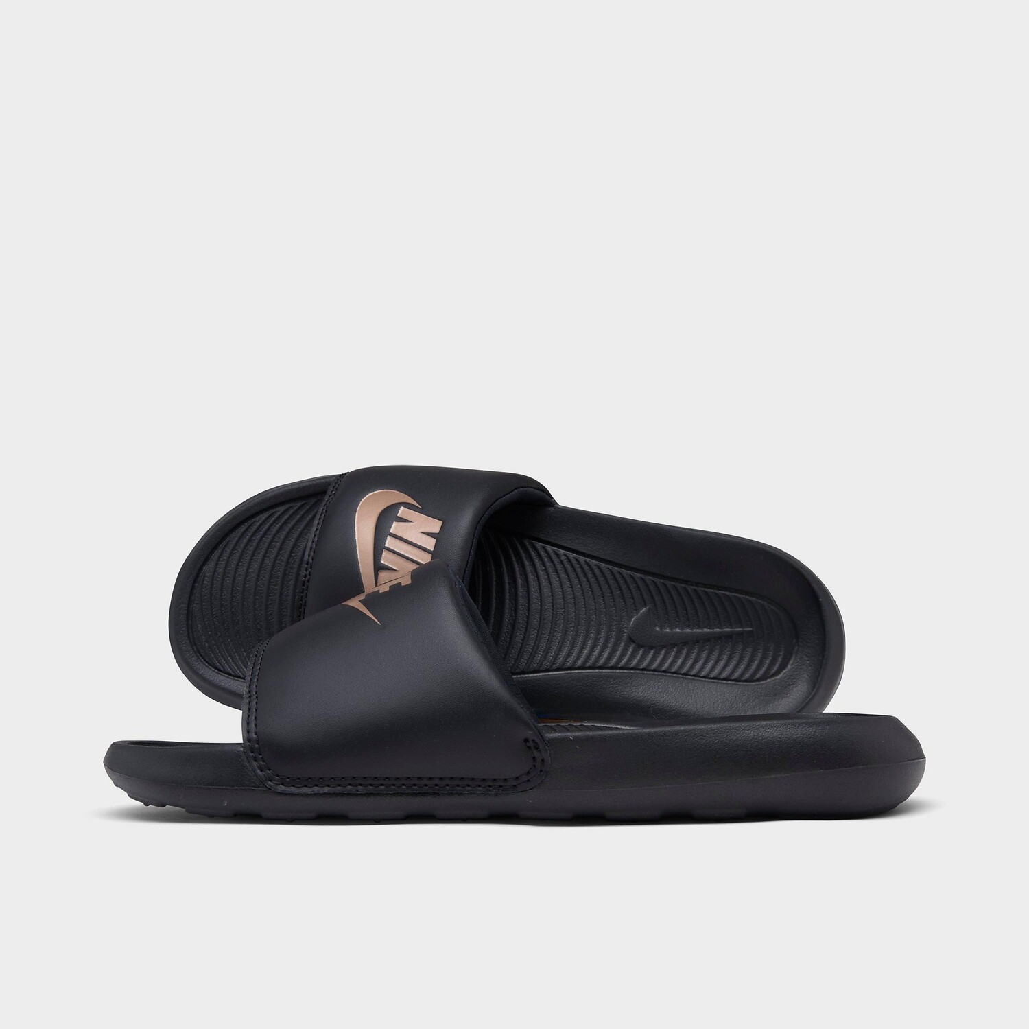 

Женские сандалии Nike Victori One Slide, черный