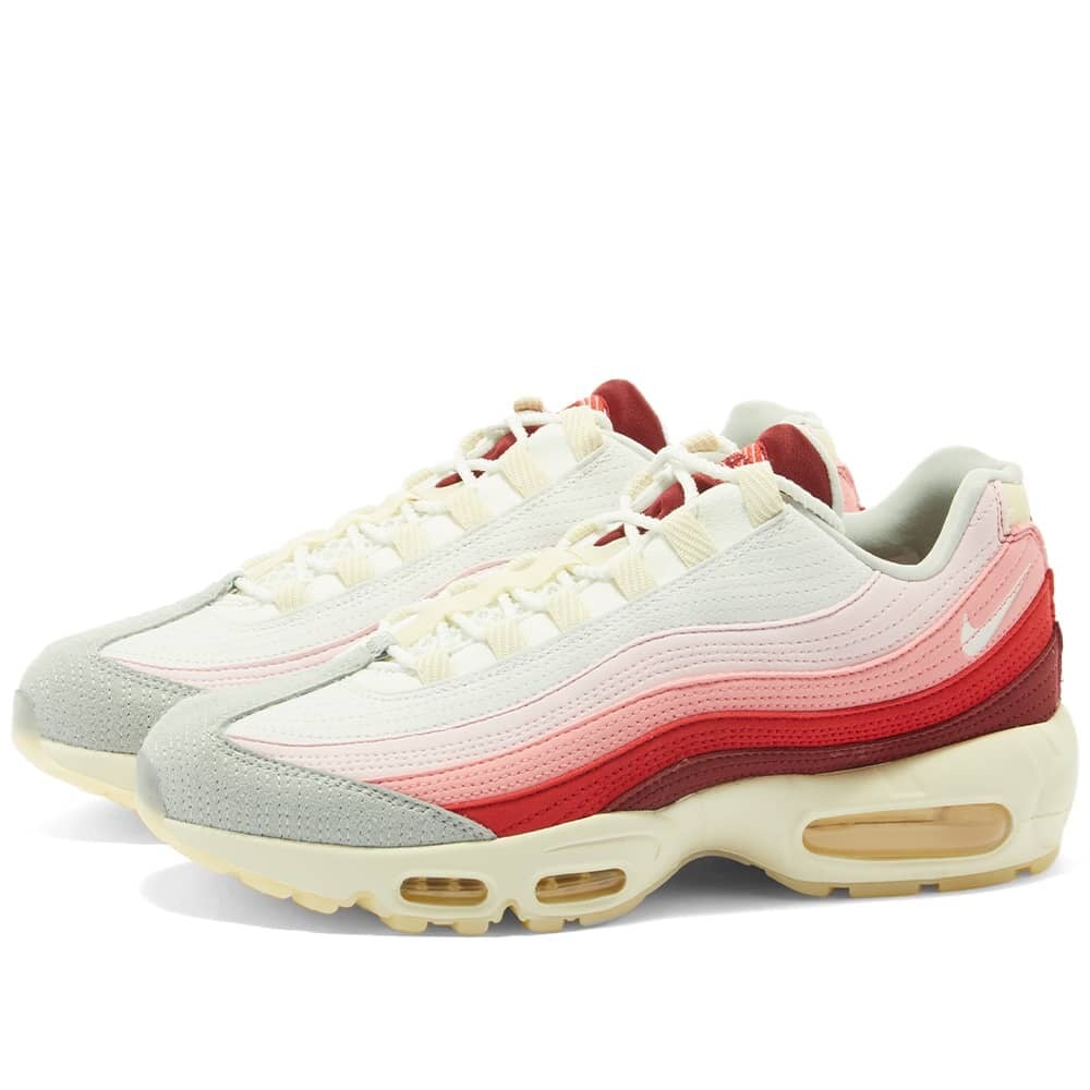 

Кроссовки Nike Air Max 95 Qs, красно-белый