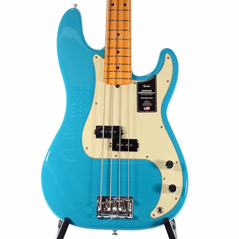 

Fender American Professional II Precision Bass — синий Майами 019-3932-719
