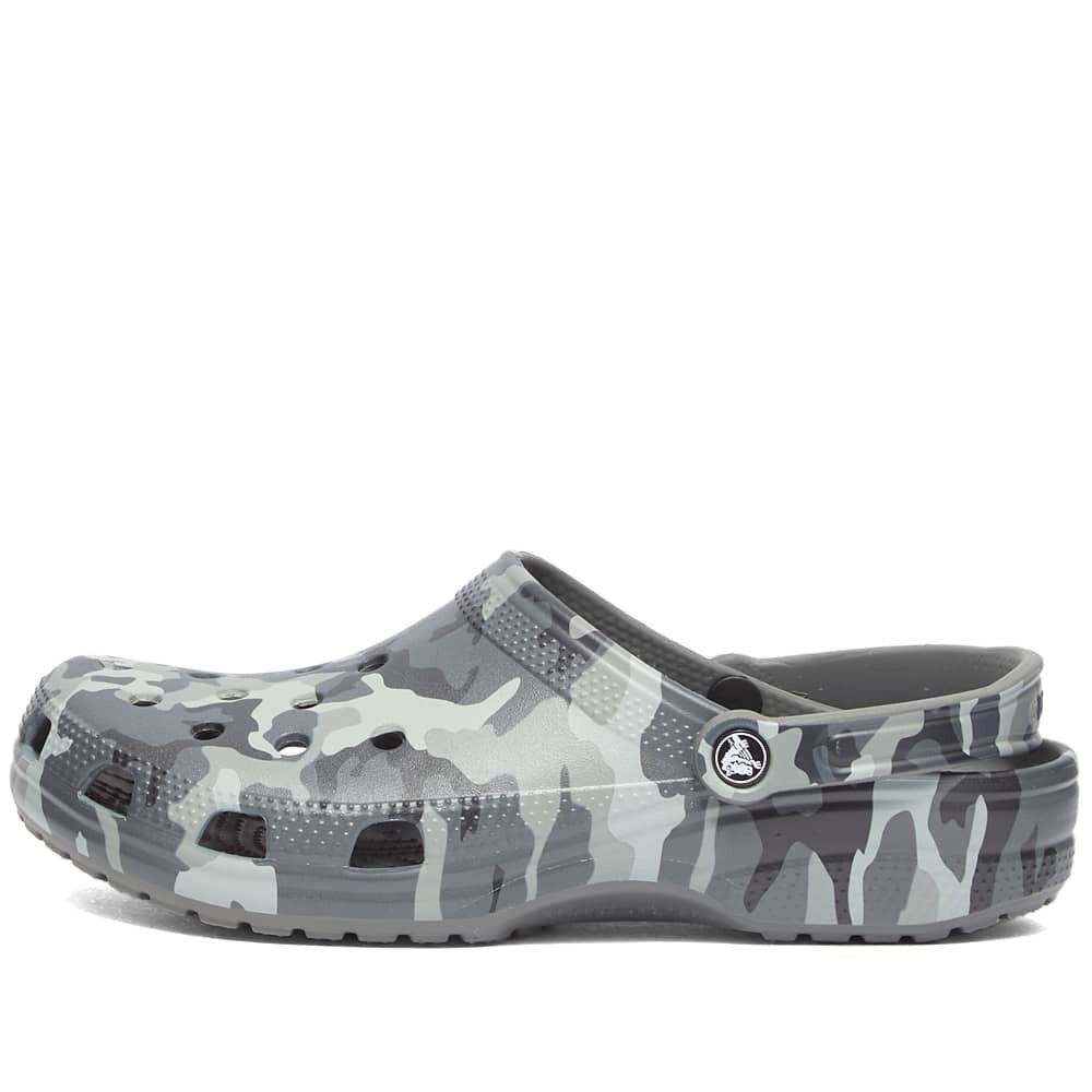 

Сандалии Crocs Classic Printed Camo Clog