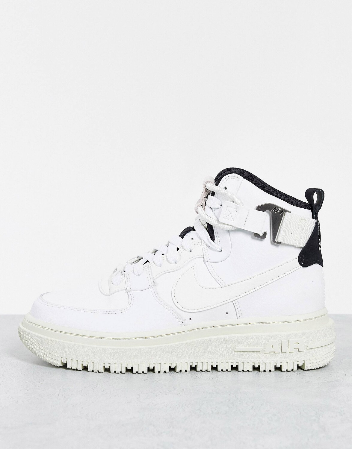 

Белые кроссовки Nike Air Force 1 Hi Utility 2.0, Белый