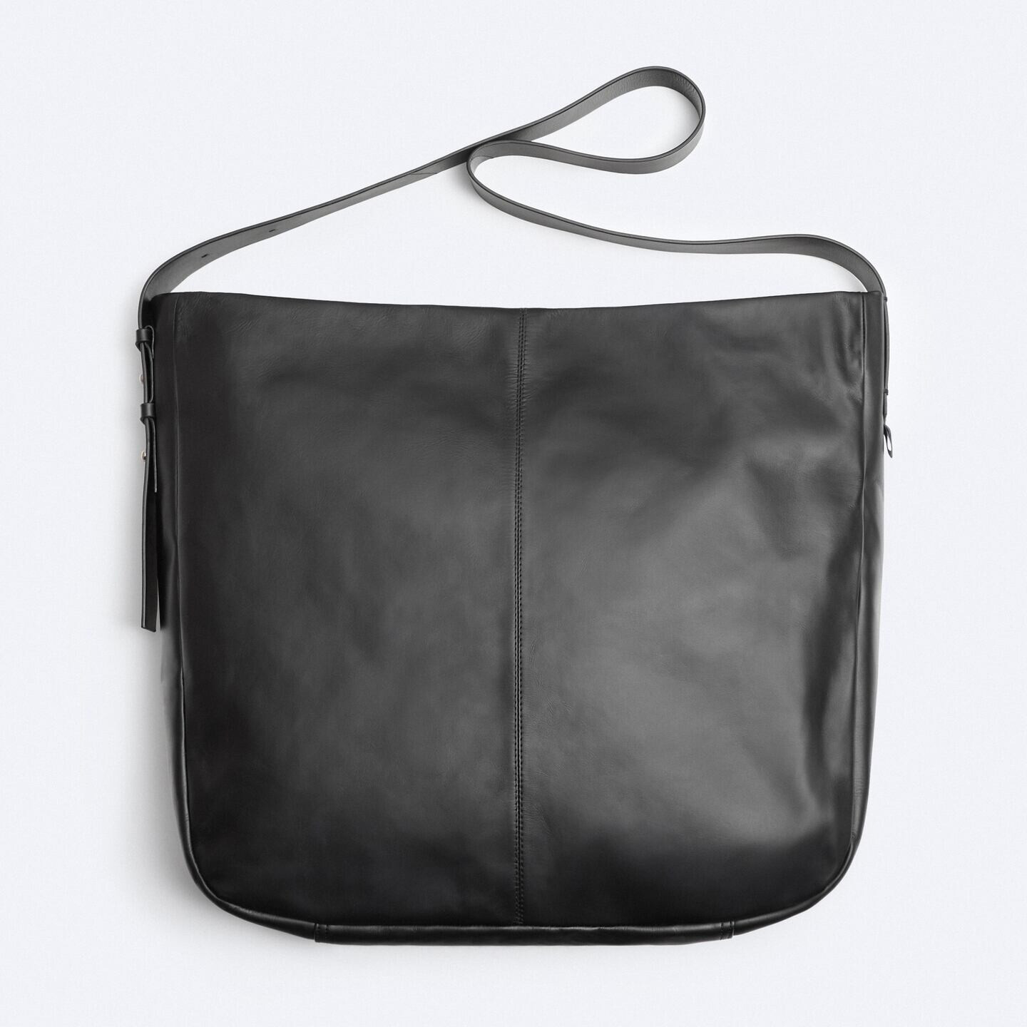 

Сумка Zara Leather Shoulder X Maison Special, черный