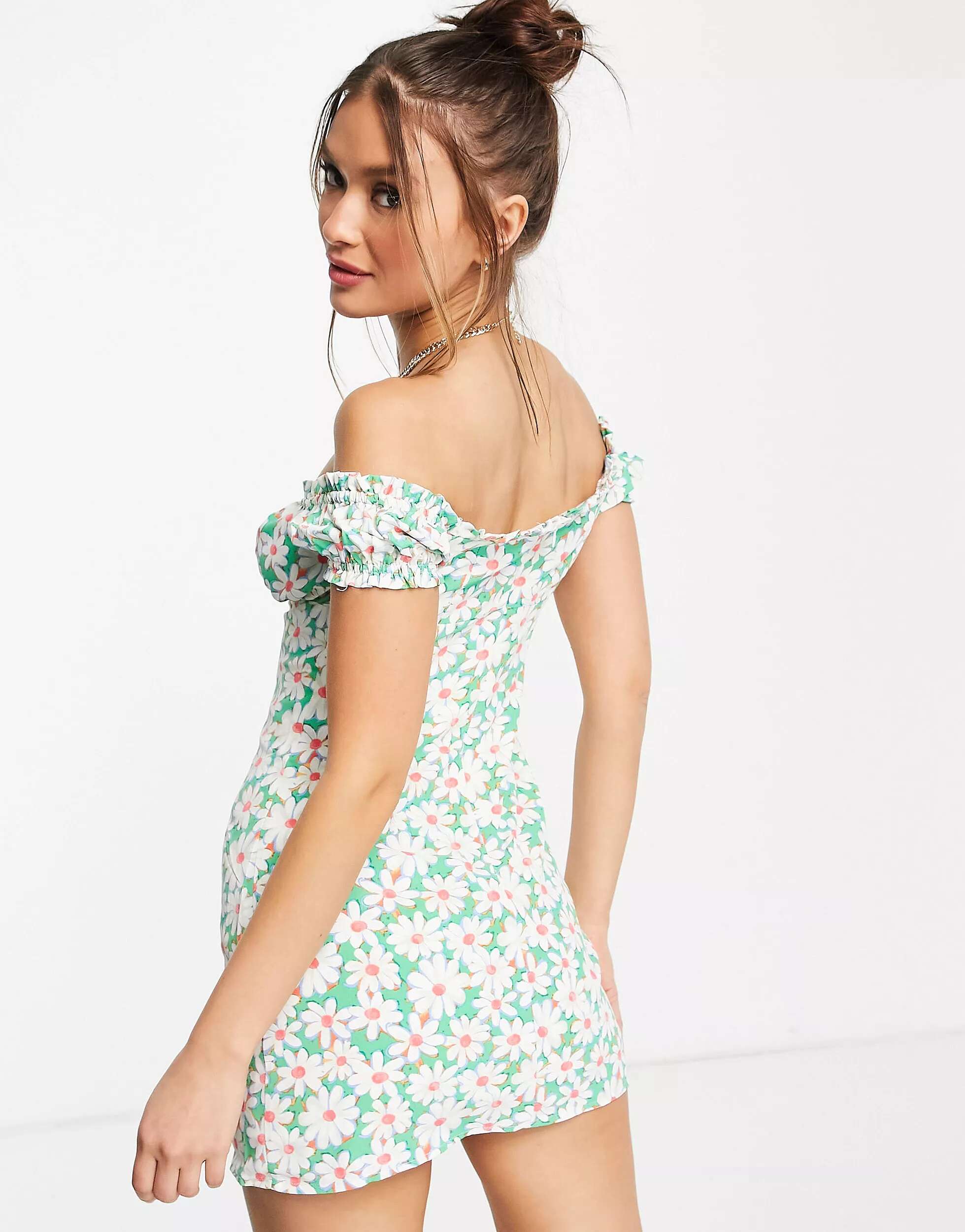 Гламурное мини-платье доярки зеленого цвета с цветочным принтом Glamorous