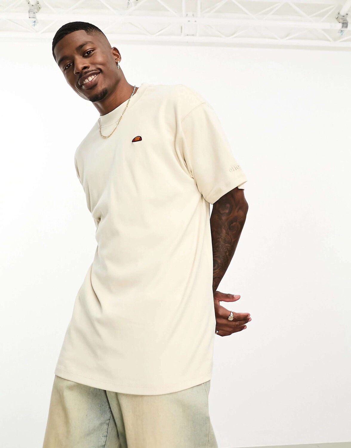 

Бежевая футболка Ellesse Balatro, Бежевый