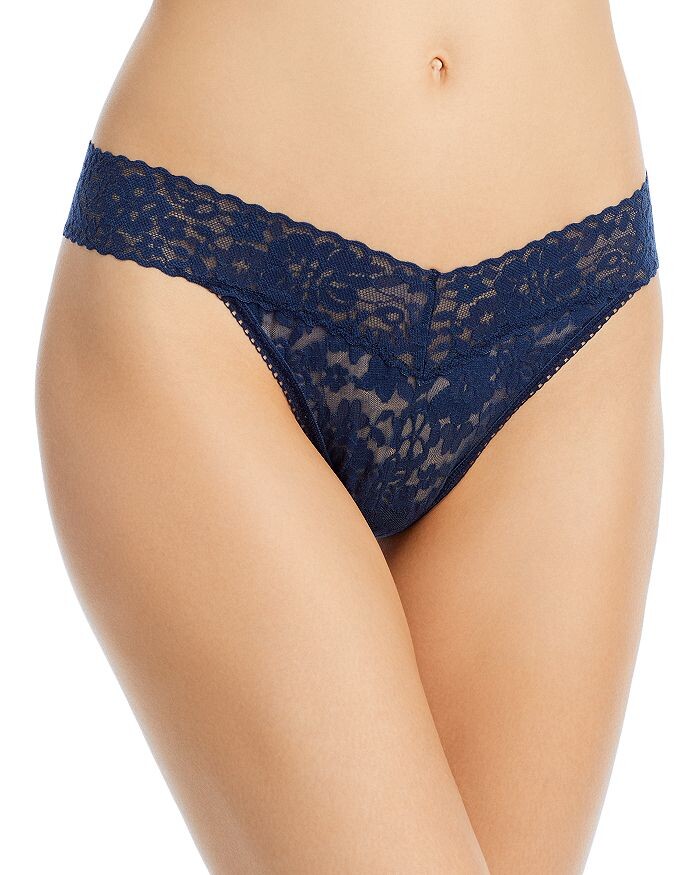

Кружевные стринги с оригинальной посадкой Hanky Panky