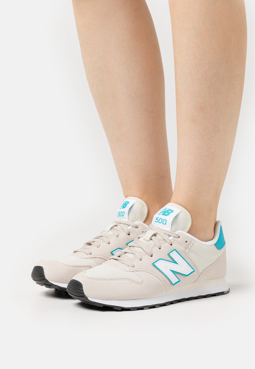 

Кроссовки New Balance