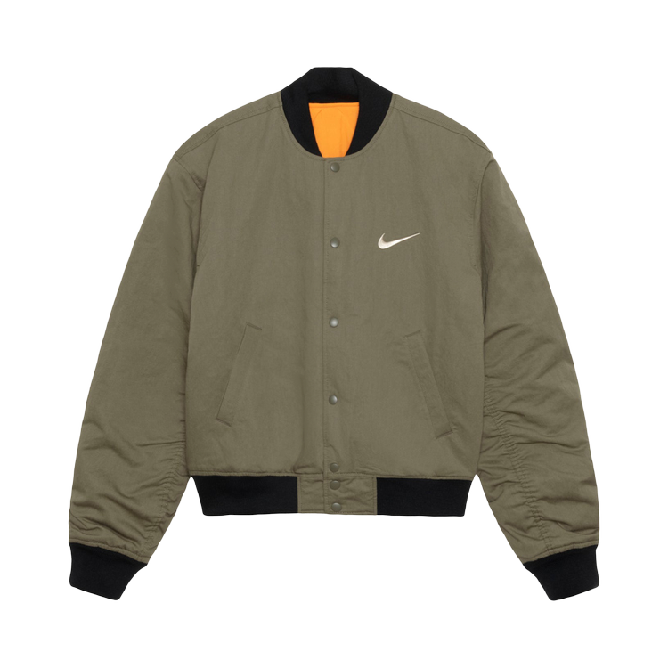 Куртка Stussy x Nike Reversible Varsity 'Medium Olive/Bright Mandarin', зеленый