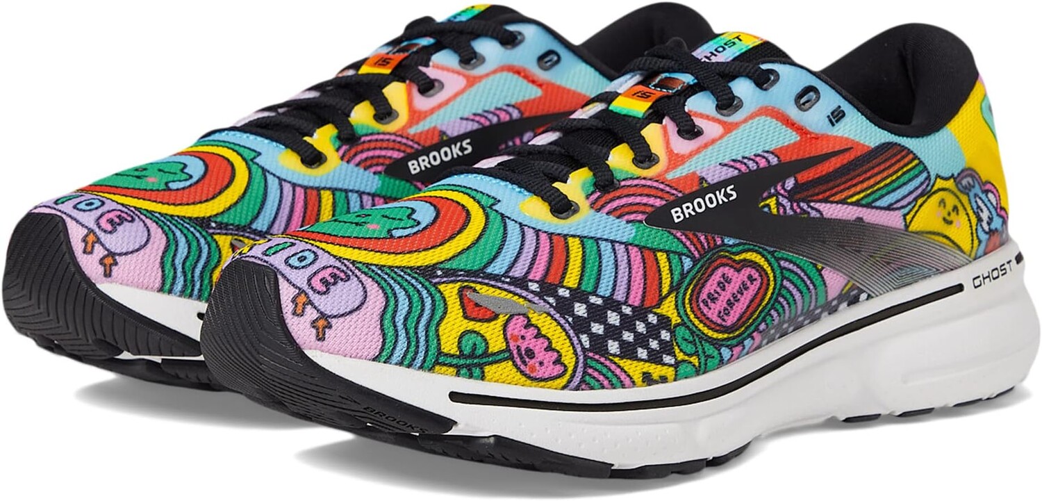 

Кроссовки Ghost 15 Brooks, цвет Black/White/Multi