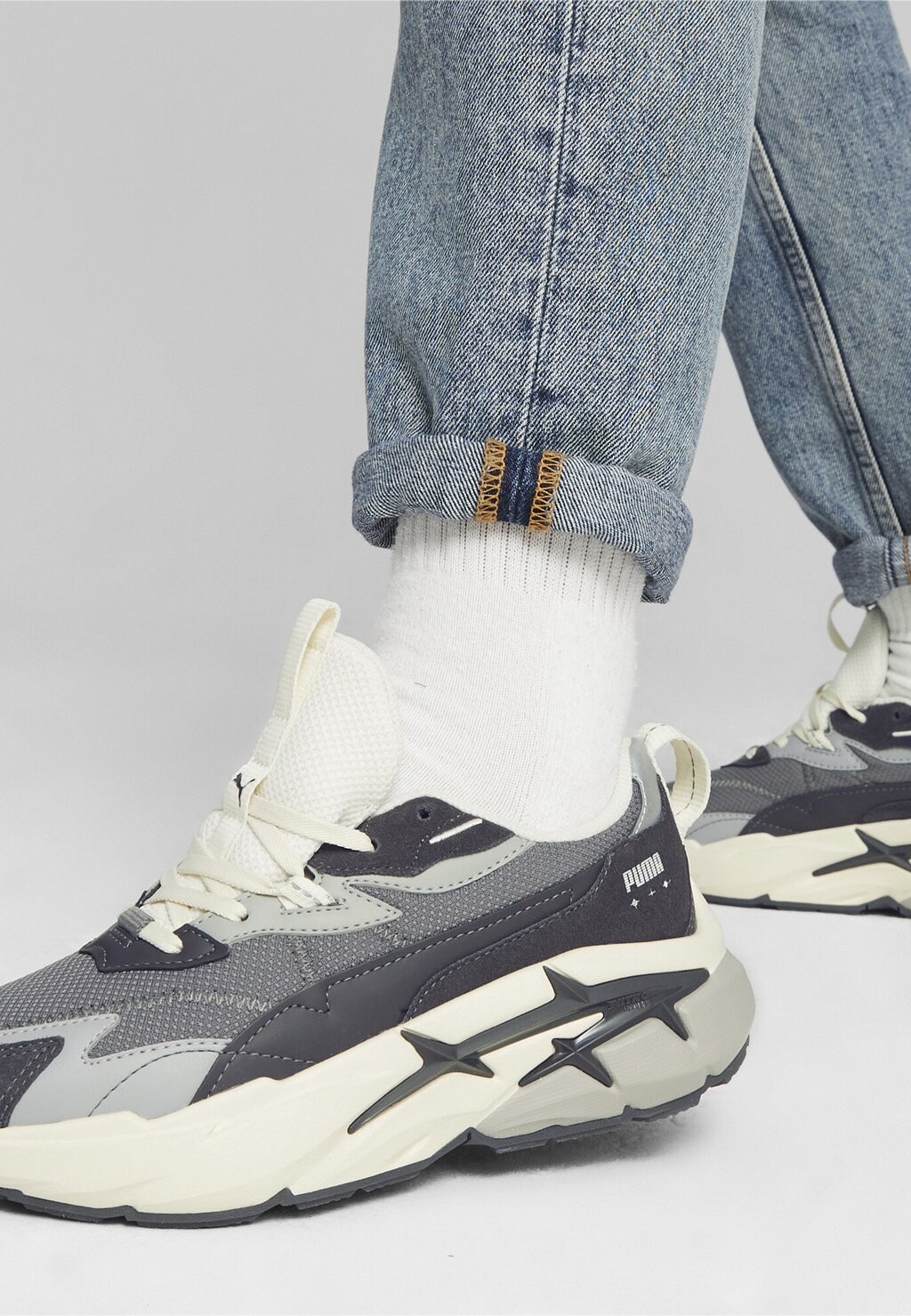 

Кроссовки низкие Puma, цвет dark coal flat medium gray