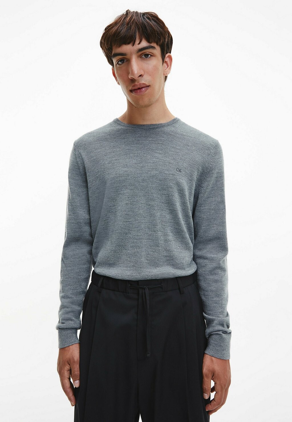 

Свитер Calvin Klein, антрацит, Серый