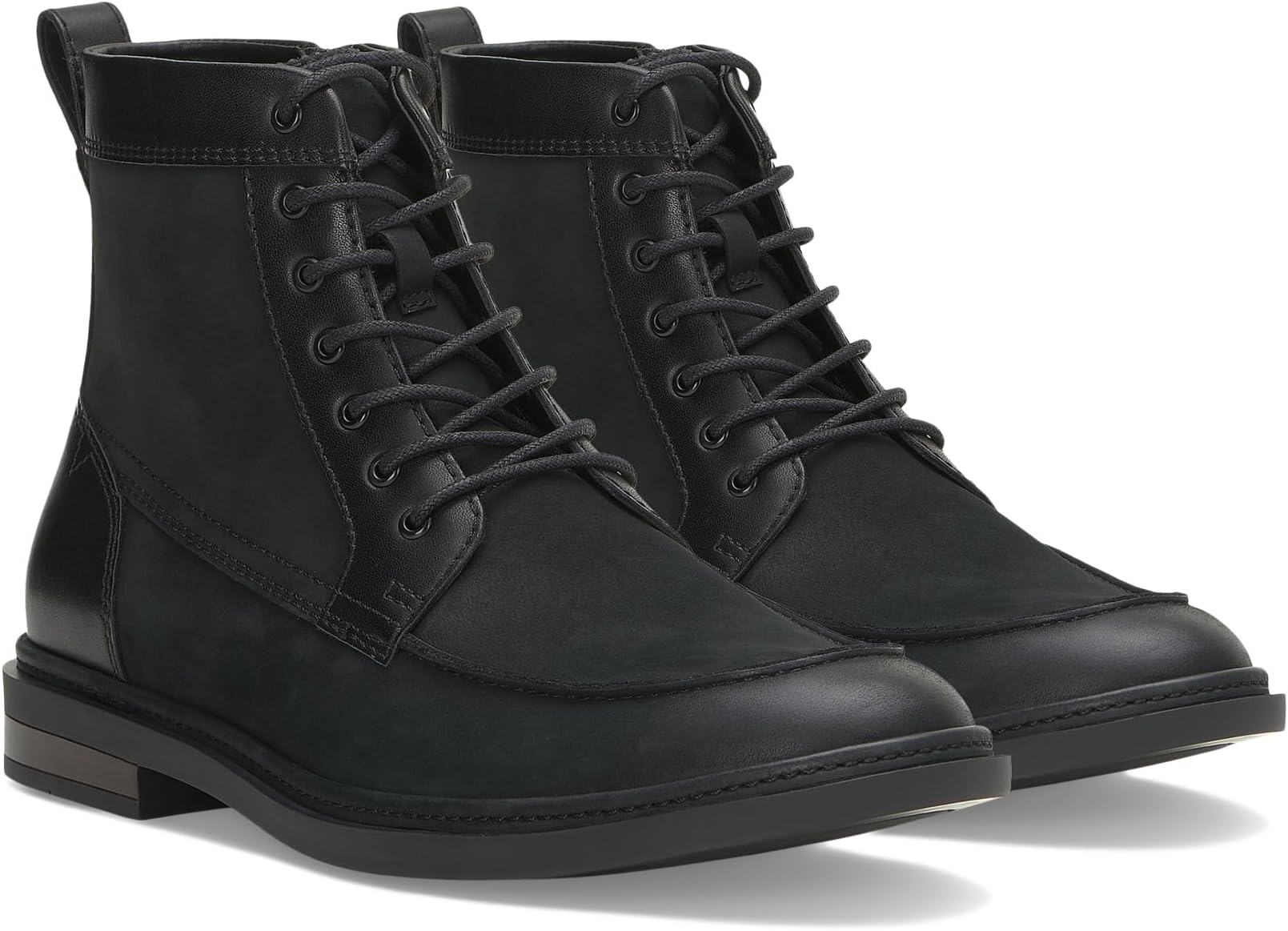 ботинки на шнуровке tommy jeans short lace up boot коричневый черный Ботинки на шнуровке Bendmore Lace-Up Boot Vince Camuto, черный