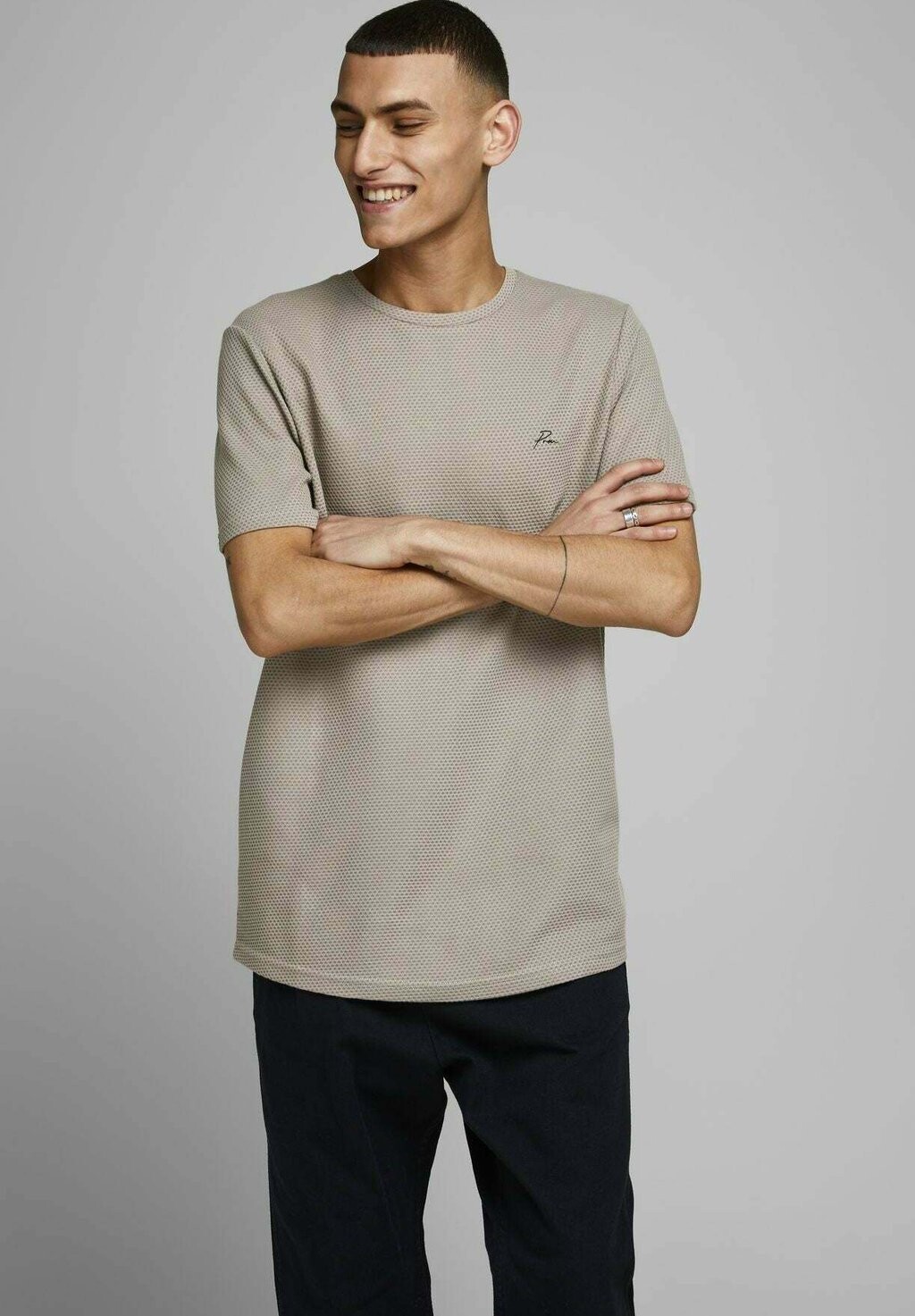 

Базовая футболка Jack & Jones, светло-коричневая, Коричневый