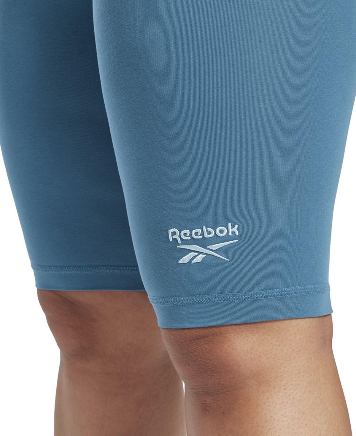 Шорты Reebok vector