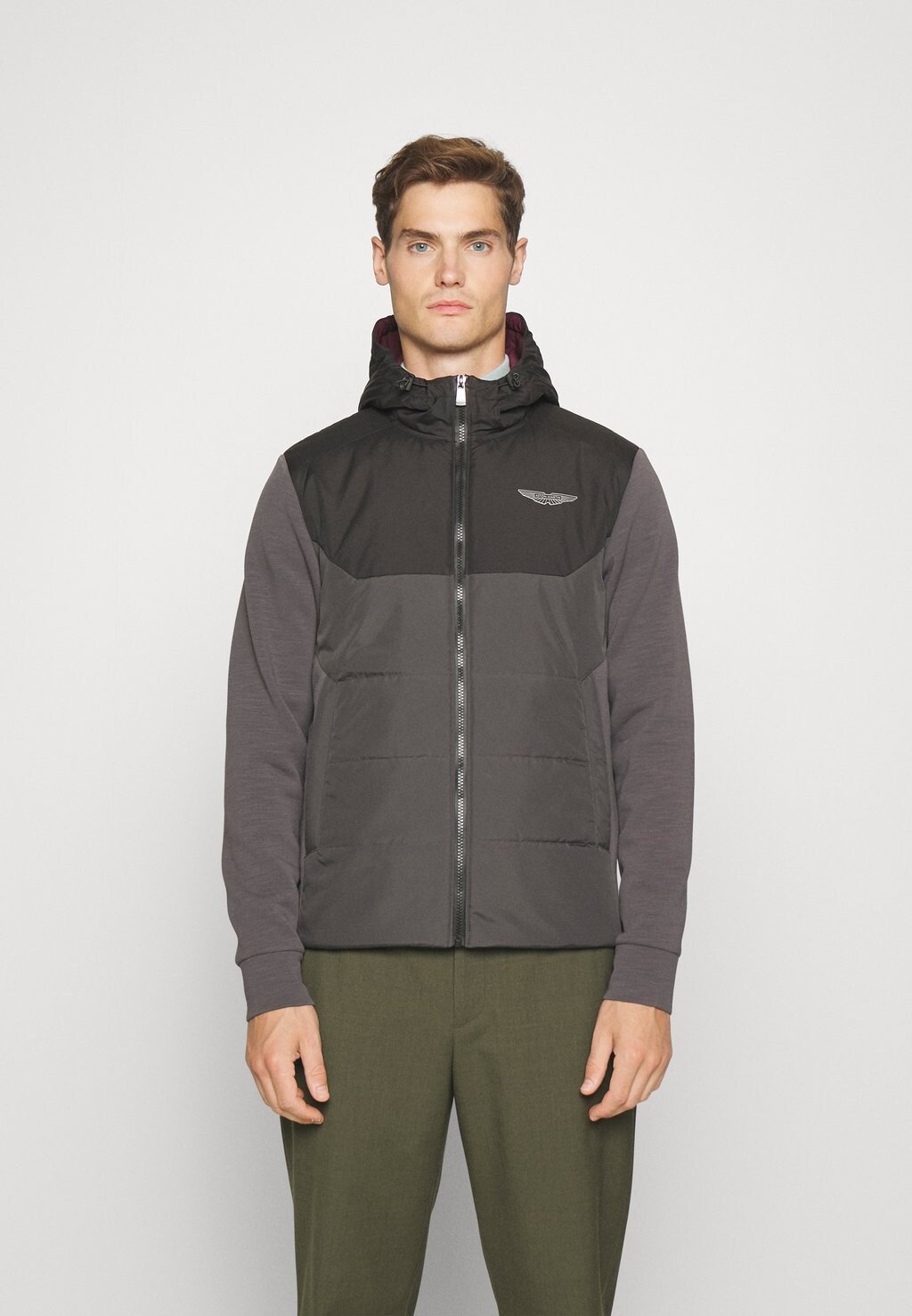 

Легкая куртка QUILT Hackett Aston Martin Racing, антрацит