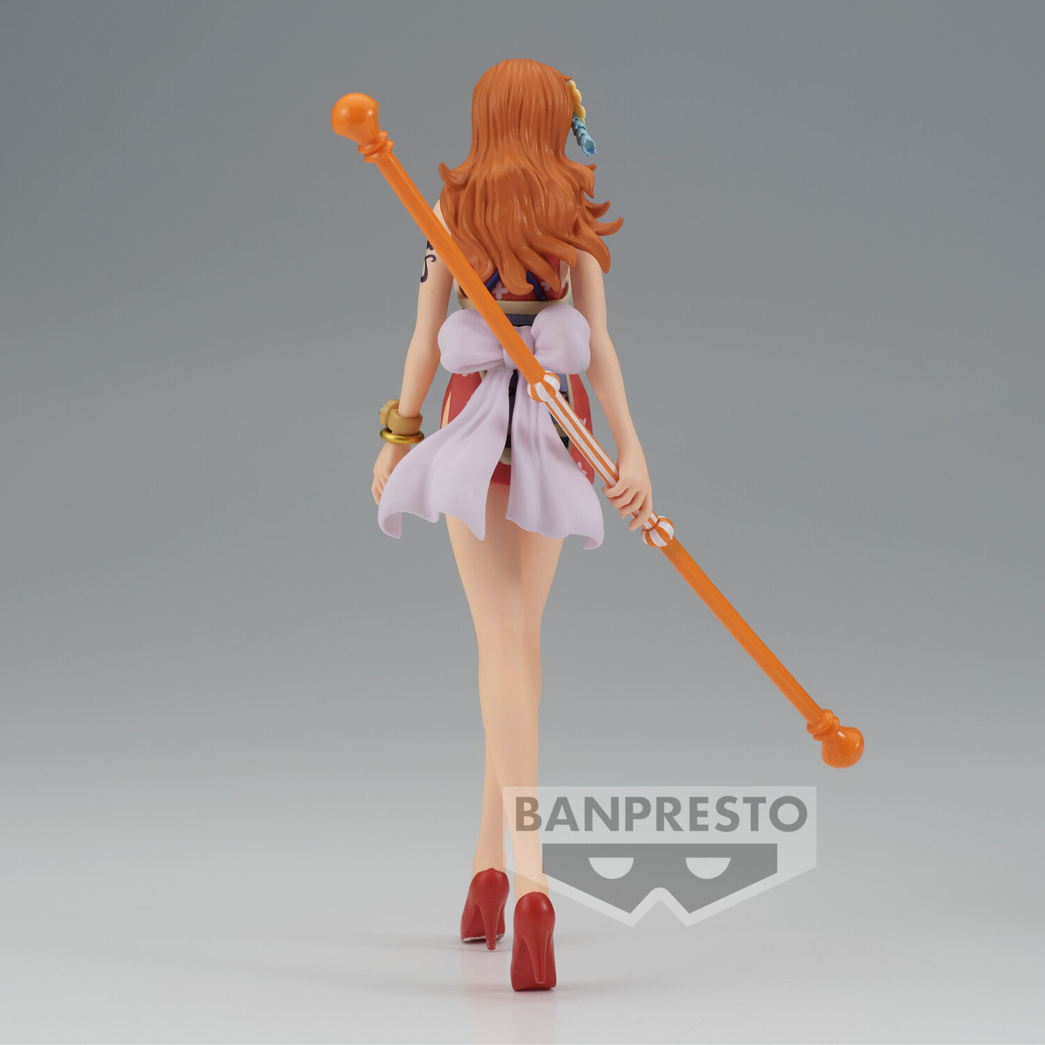 

Фигурка One Piece - Nami The Shukko Figure