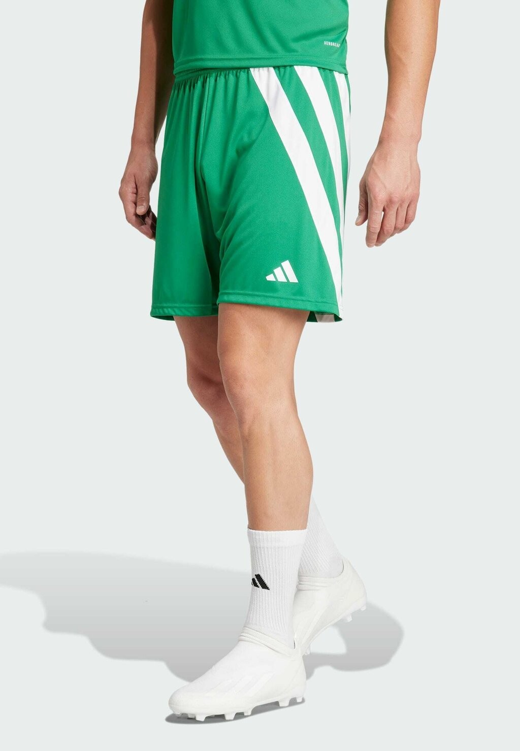 

Спортивные шорты Fortore Adidas, цвет team green white