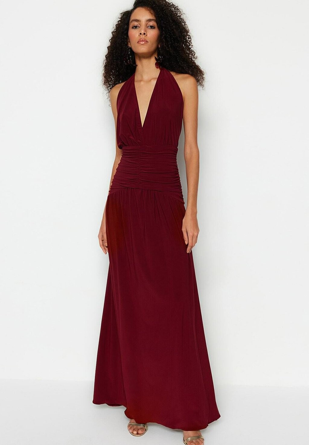 

Платье макси EVENING Trendyol, цвет burgundy