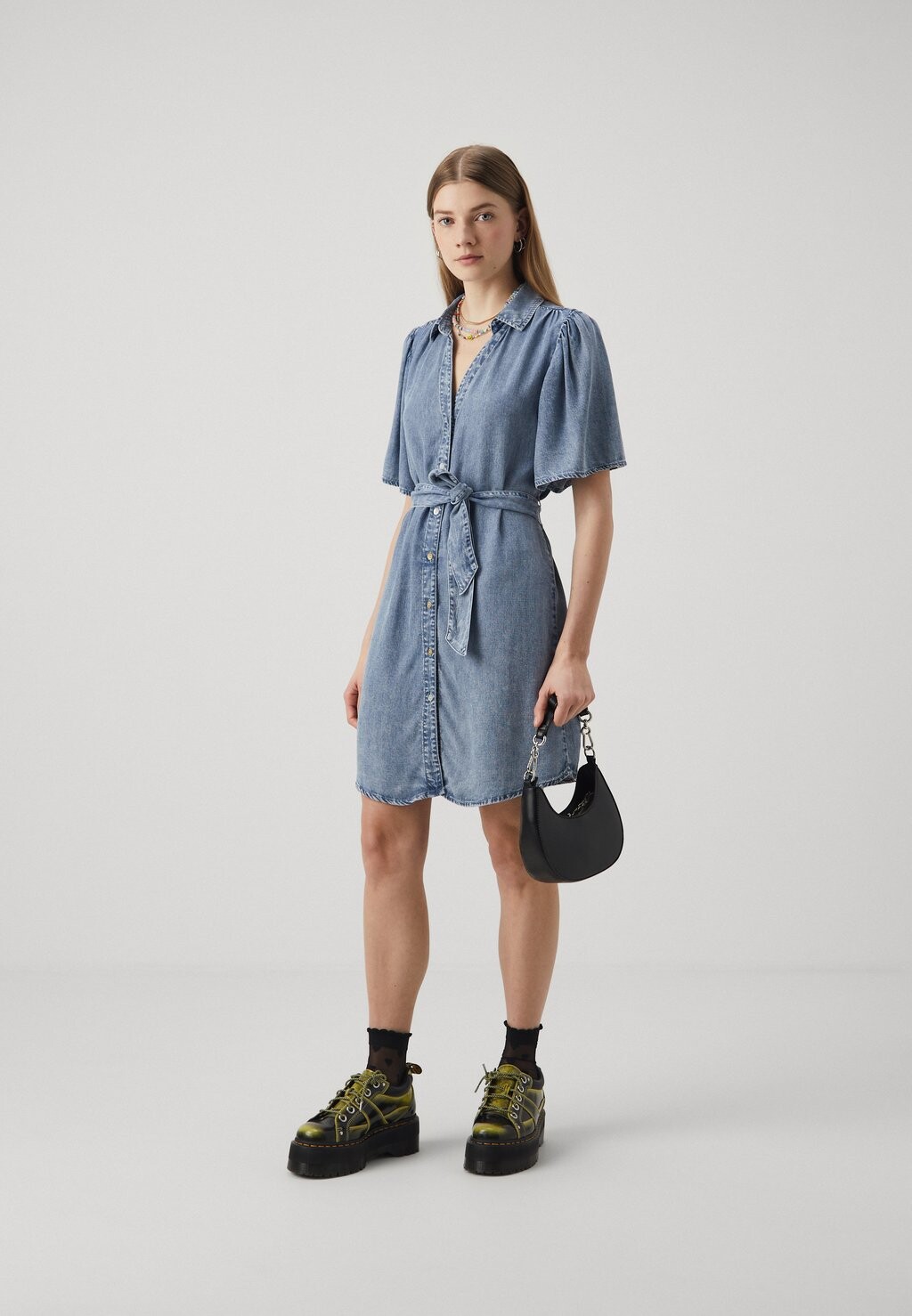 

Джинсовое платье Onlhelena Belted Dress ONLY, светло-голубой деним
