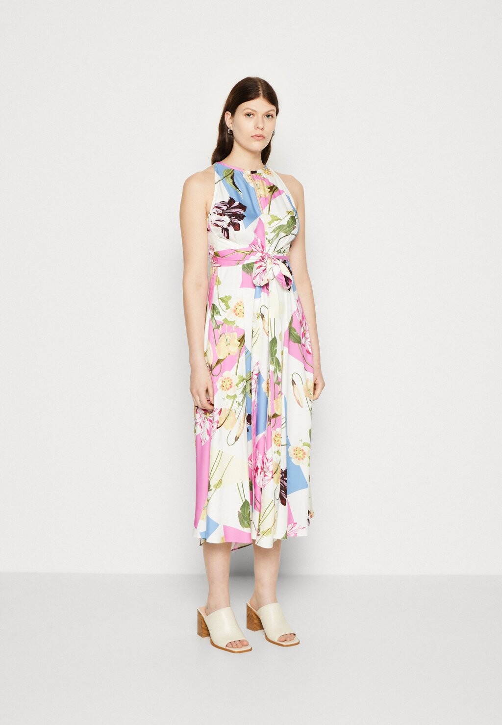 

Элегантное платье Ted Baker, белый