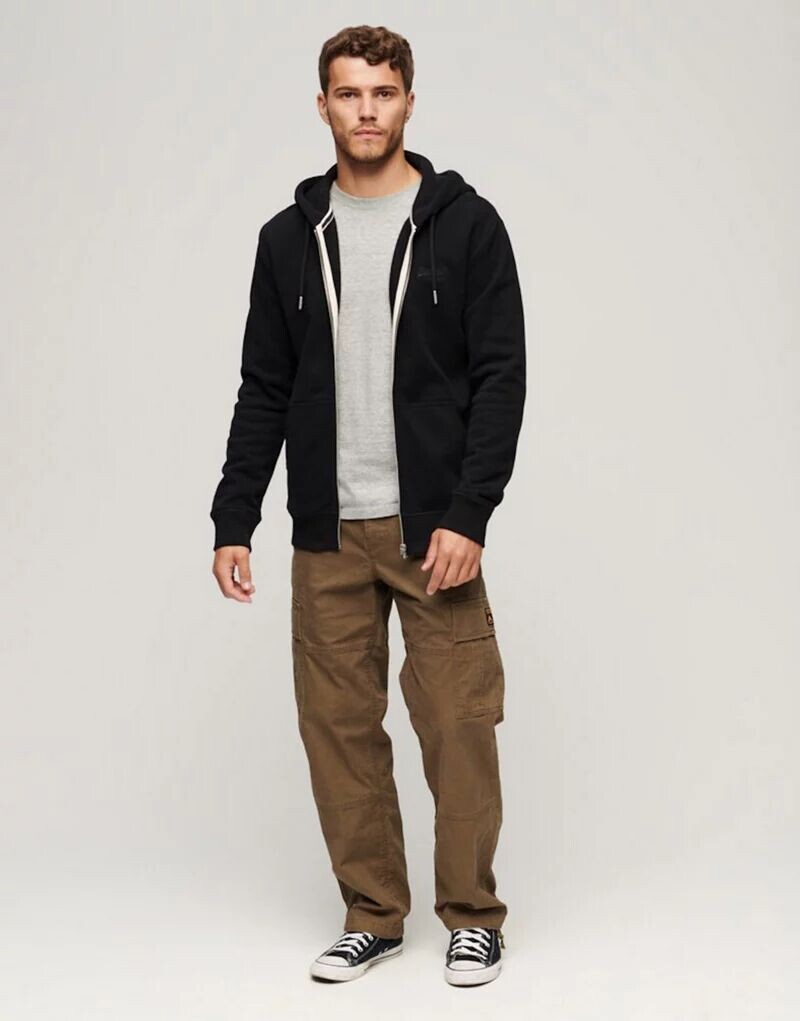 

Черная толстовка с логотипом Superdry