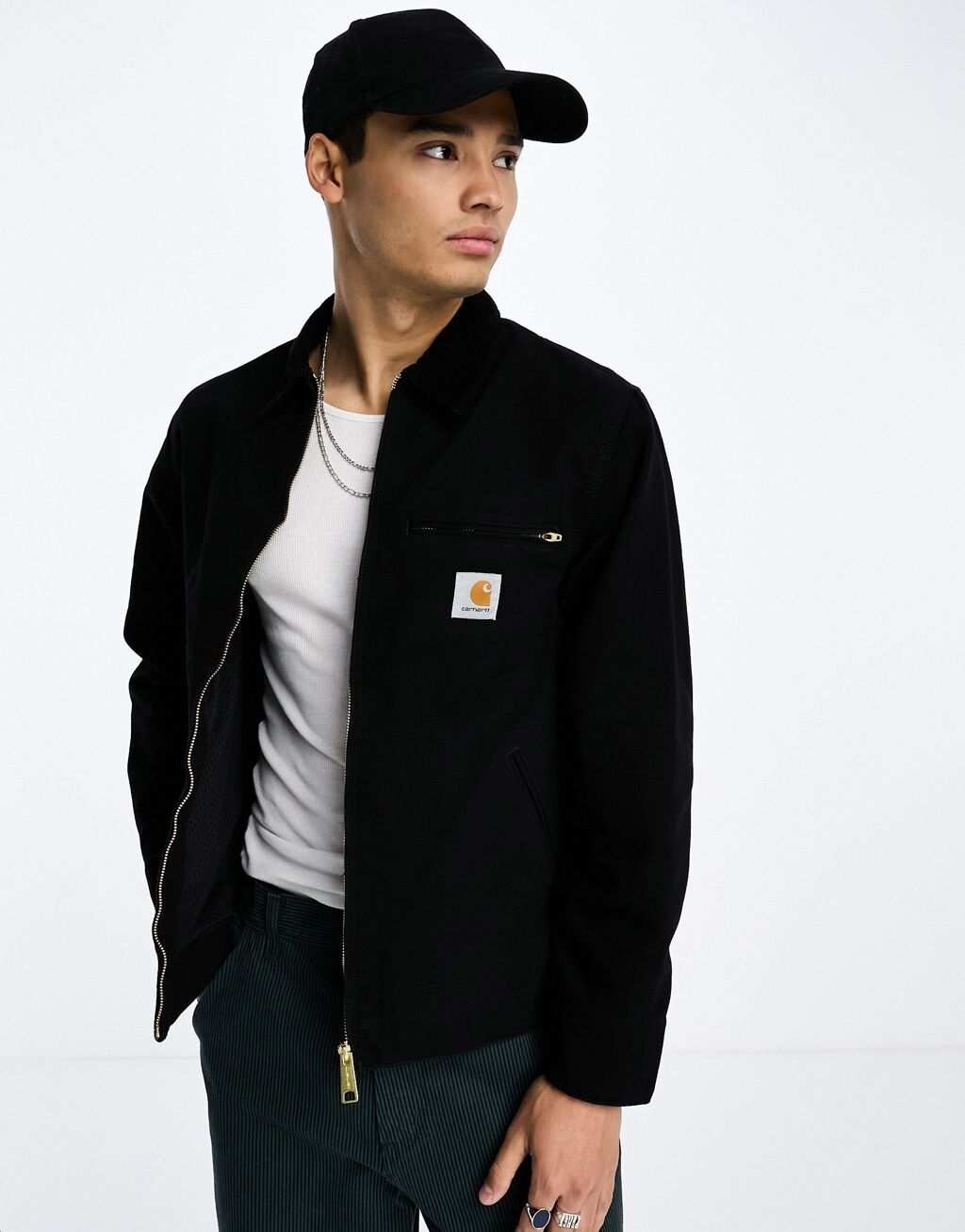 

Черная куртка Carhartt WIP Detroit