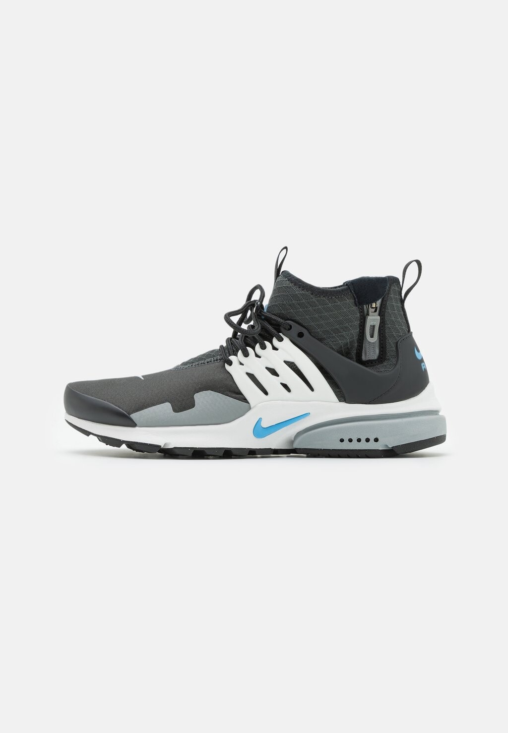 

Высокие кроссовки Nike