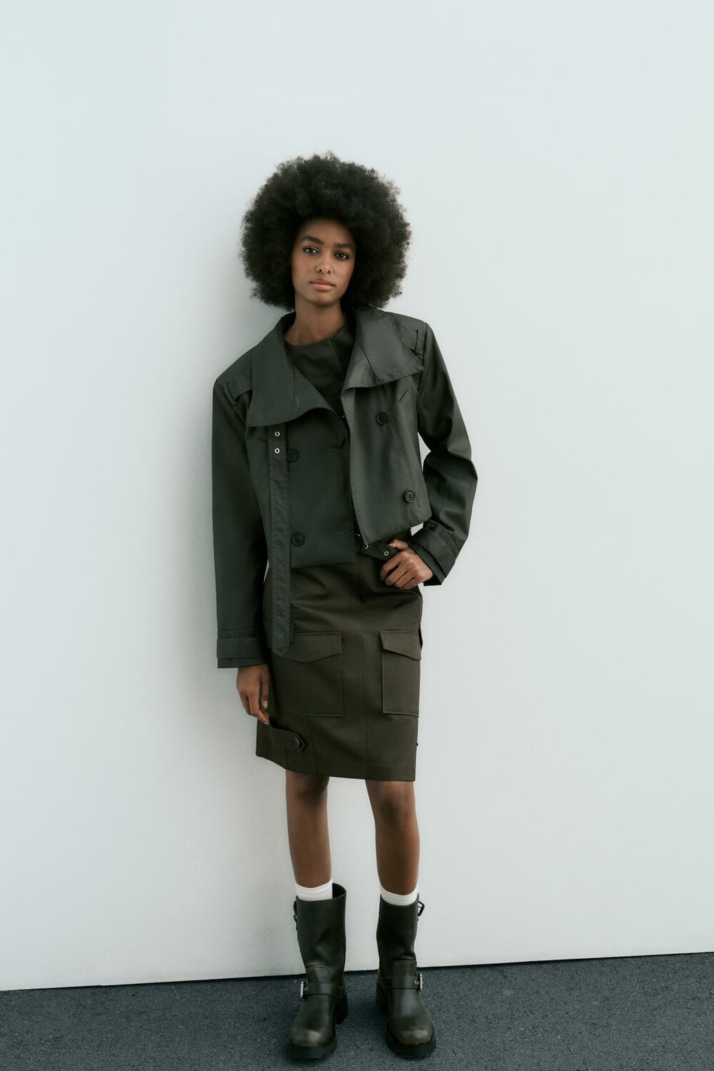 

Укороченный тренч ZARA, хаки