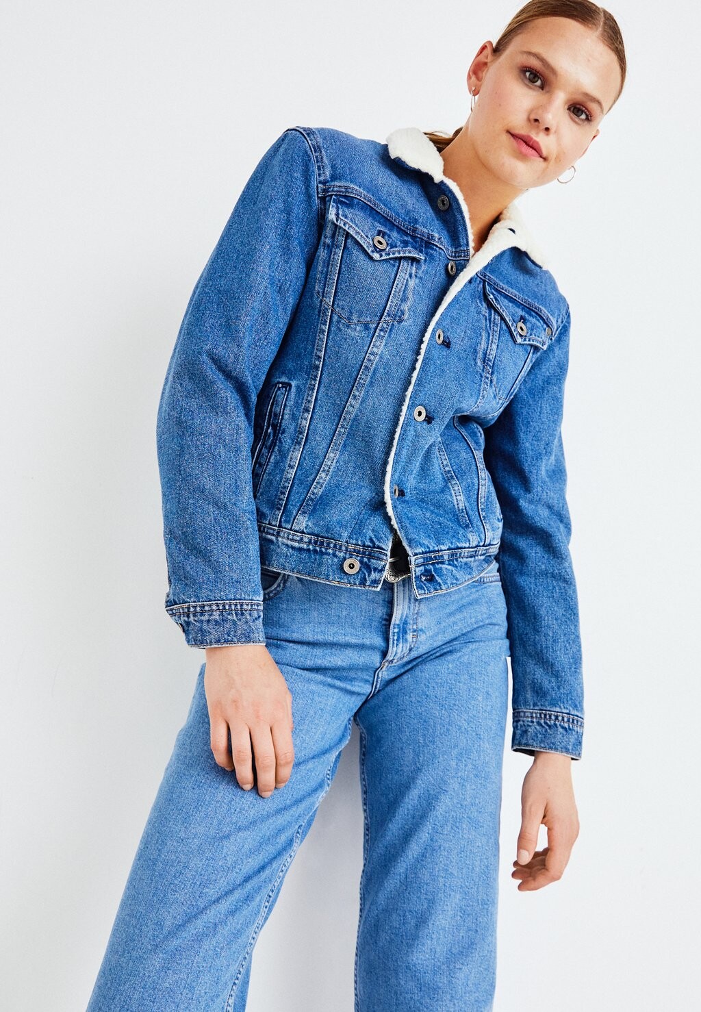 

Джинсовая куртка Pepe Jeans КУРТКА ROSE, цвет blue denim