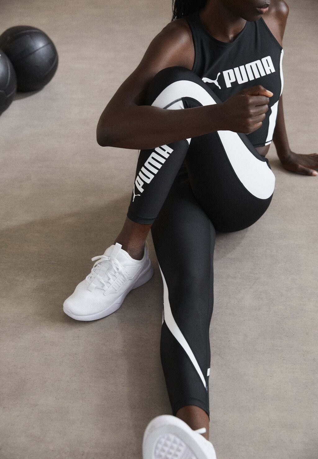 

Тайтсы Puma, черно-белый, Черный