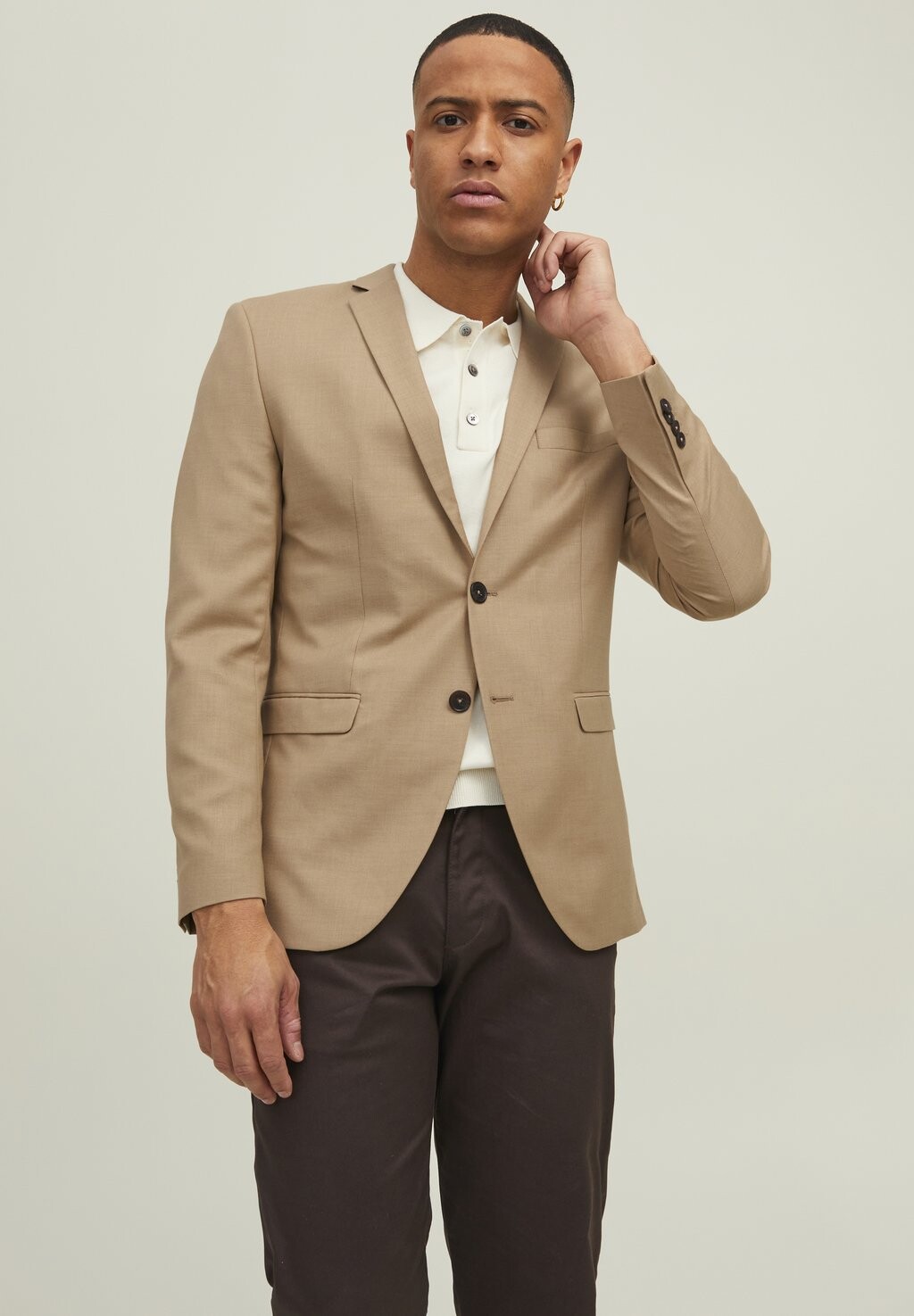 

Куртка KLASSISCHER Jack & Jones, творог и сыворотка