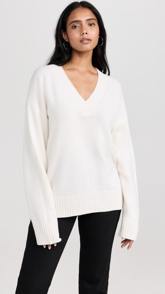 

Свитер Reformation Jadey Oversized V Neck