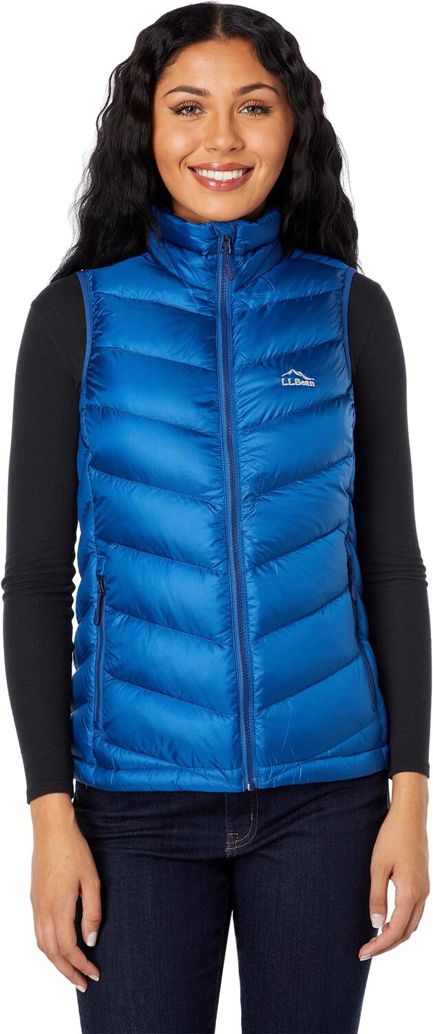 

Утепленный жилет L.L.Bean Ultralight 850 Down Vest, цвет Ocean Blue
