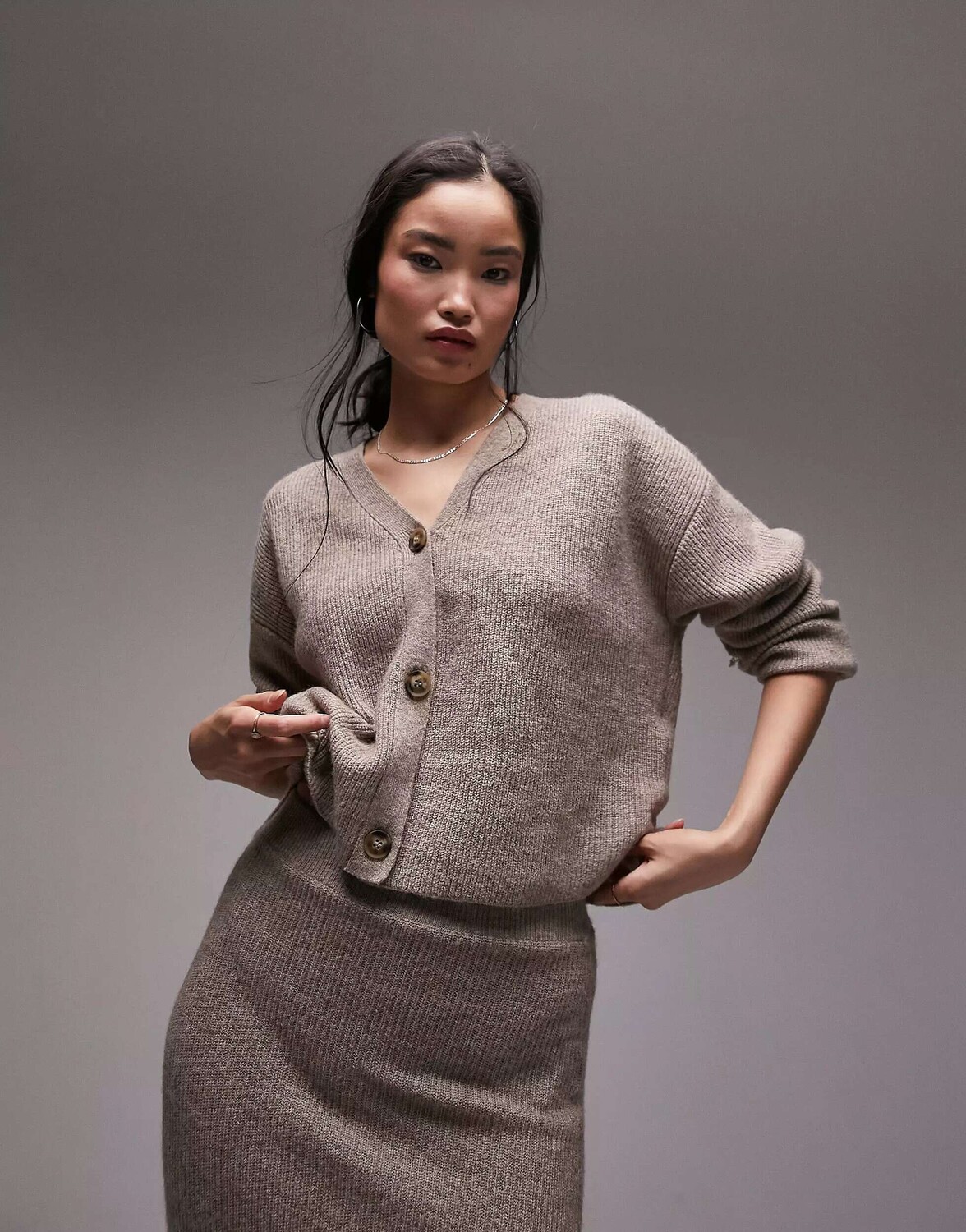 

Топшоп вязаный кардиган в клетку грибного цвета Topshop