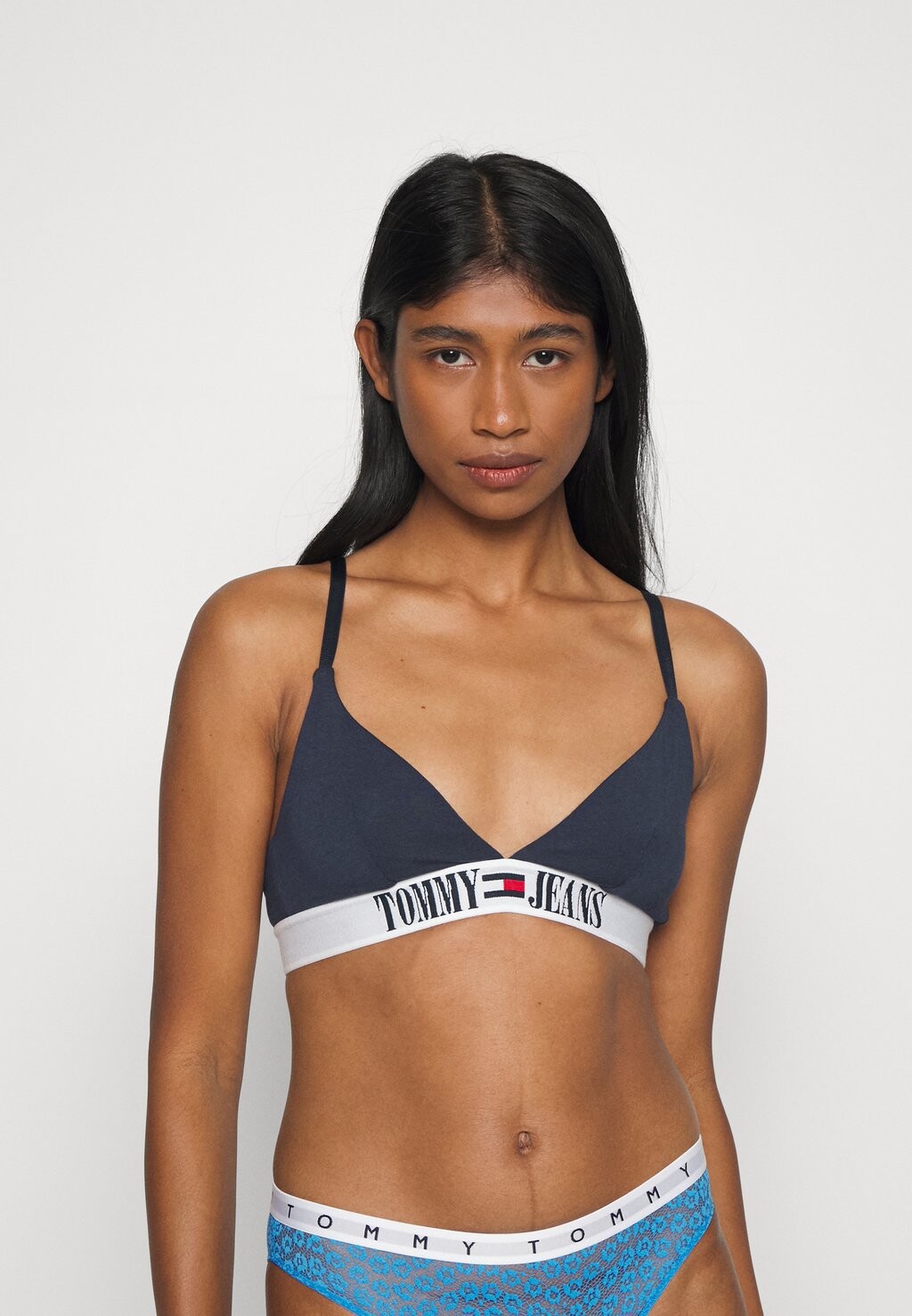 

Бюстгальтер с треугольными чашечками Tommy Jeans