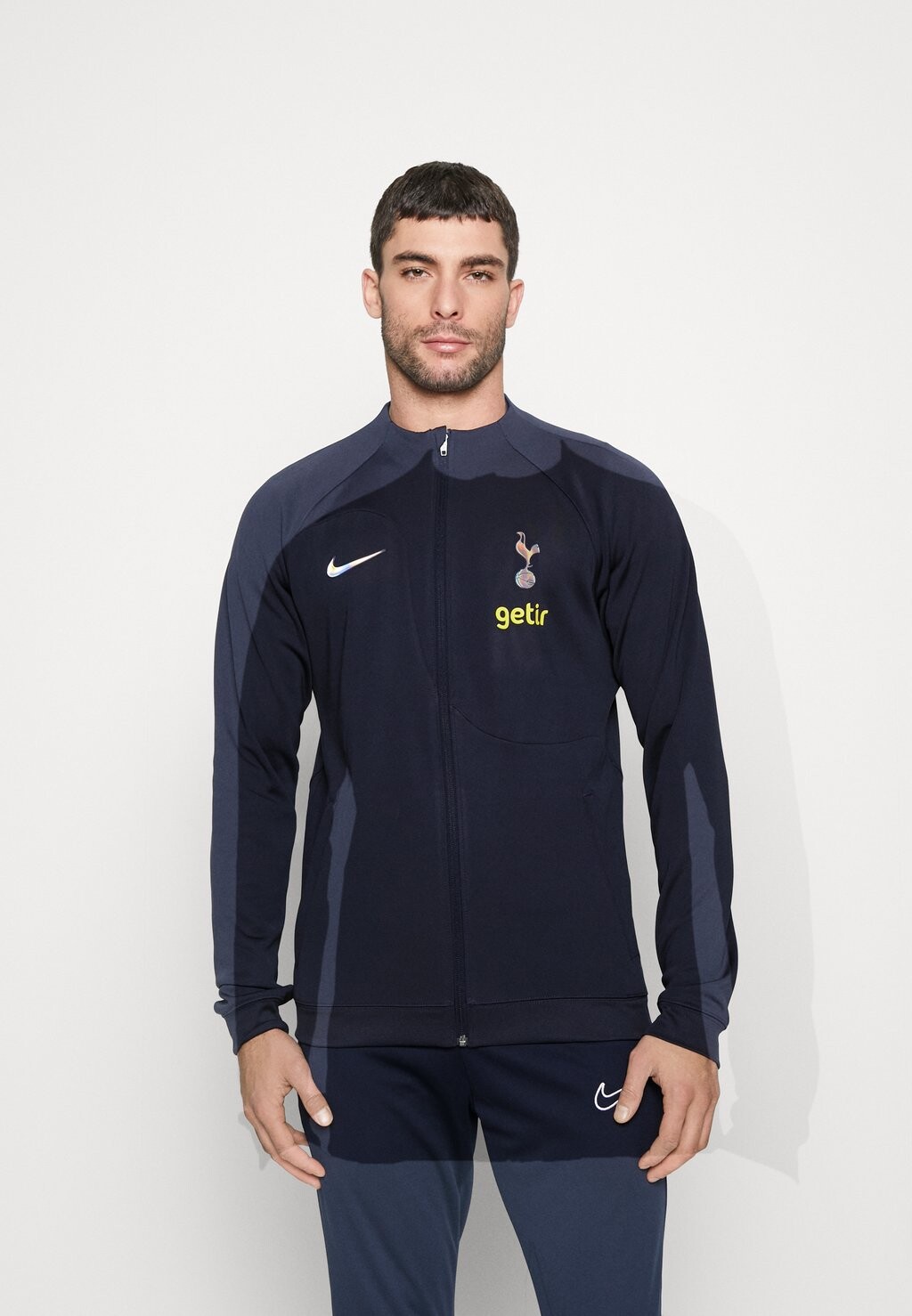 

Team КУРТКА TOTTENHAM HOTSPURS ACADEMY ANTHEM Nike, морской/железно-фиолетовый