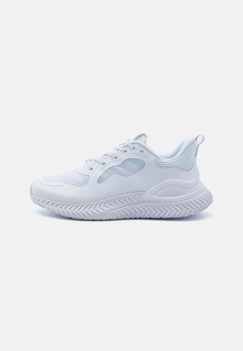 

Кроссовки Steve Madden, белый