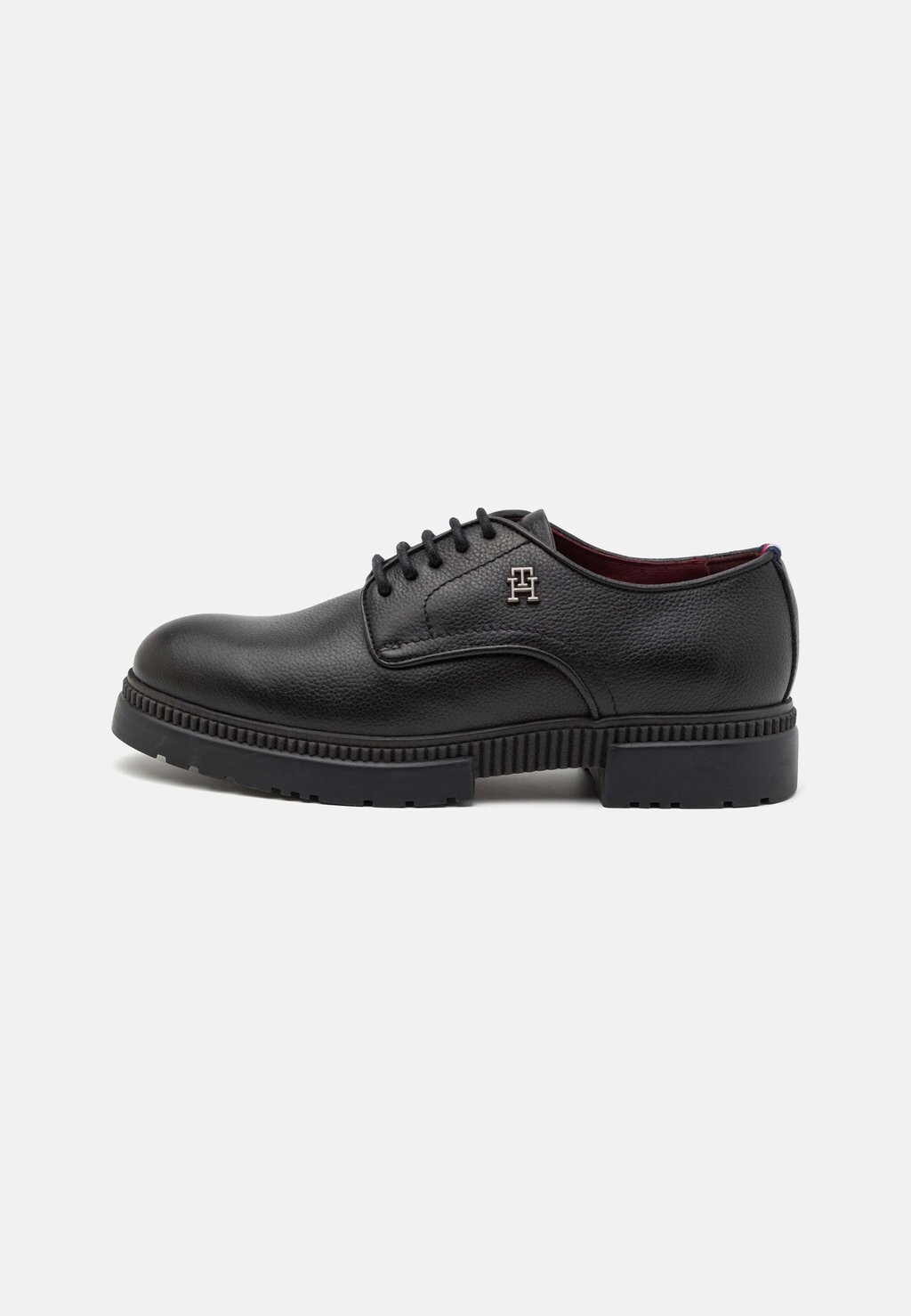 

На шнуровке Comfort Cleated Shoe Tommy Hilfiger, черный