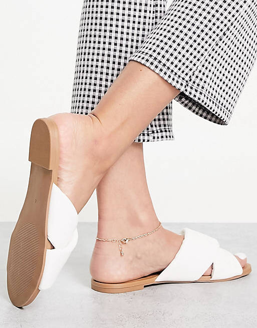 

Белые сандалии на плоской подошве с подкладкой из флока ASOS DESIGN - WHITE