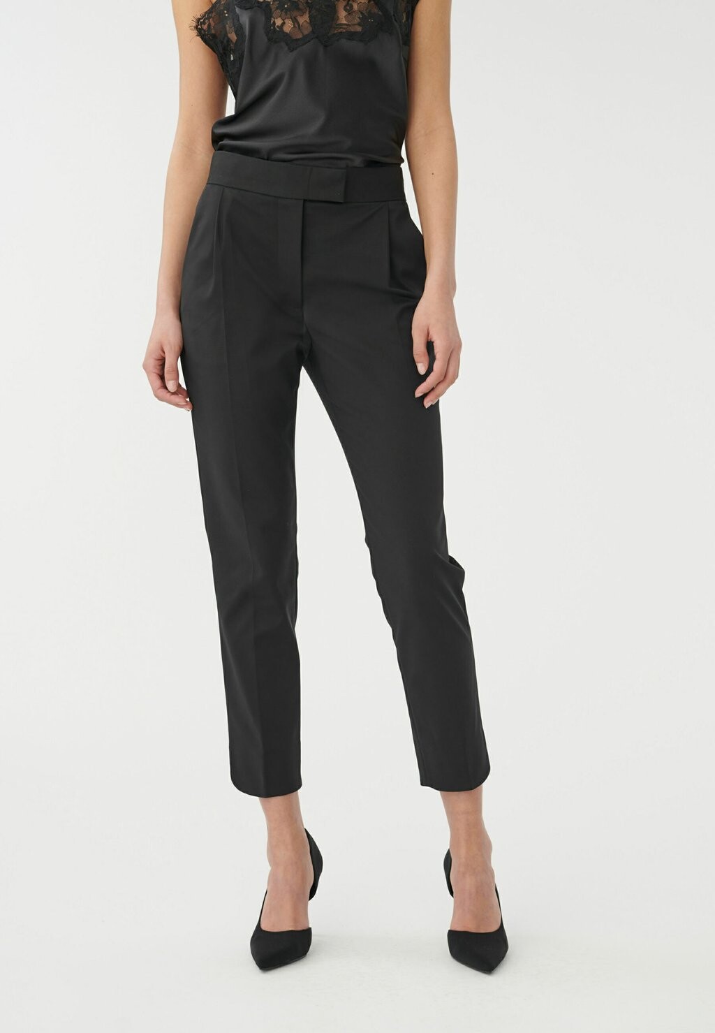 

Чиносы CAMETTI Dea Kudibal, цвет black