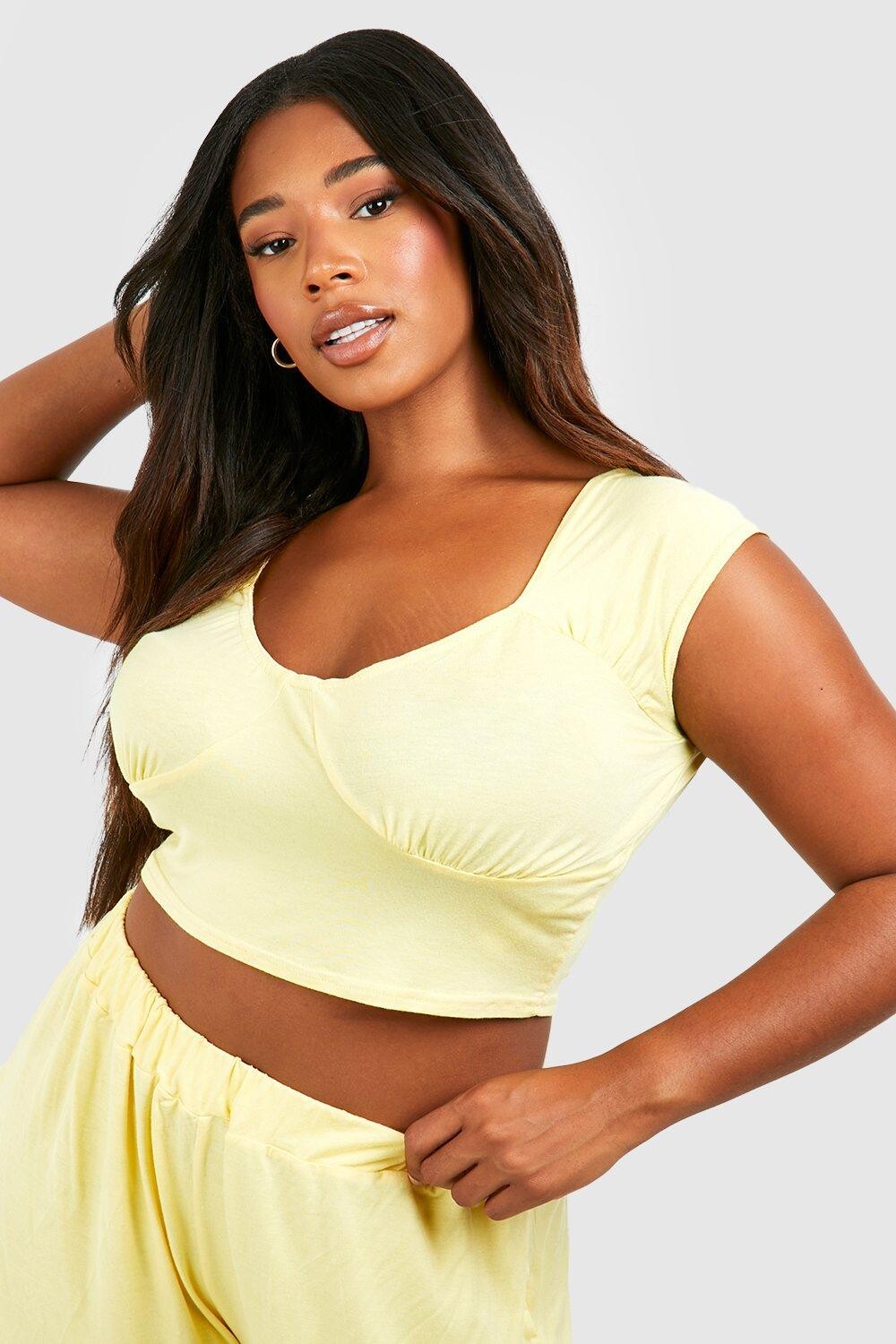 

топ milkmaid и короткая короткая комбинация Boohoo, лемон