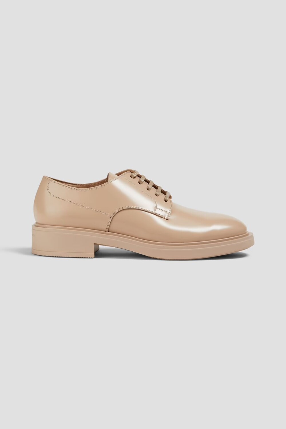

Броги Bobby из блестящей кожи Gianvito Rossi, бежевый
