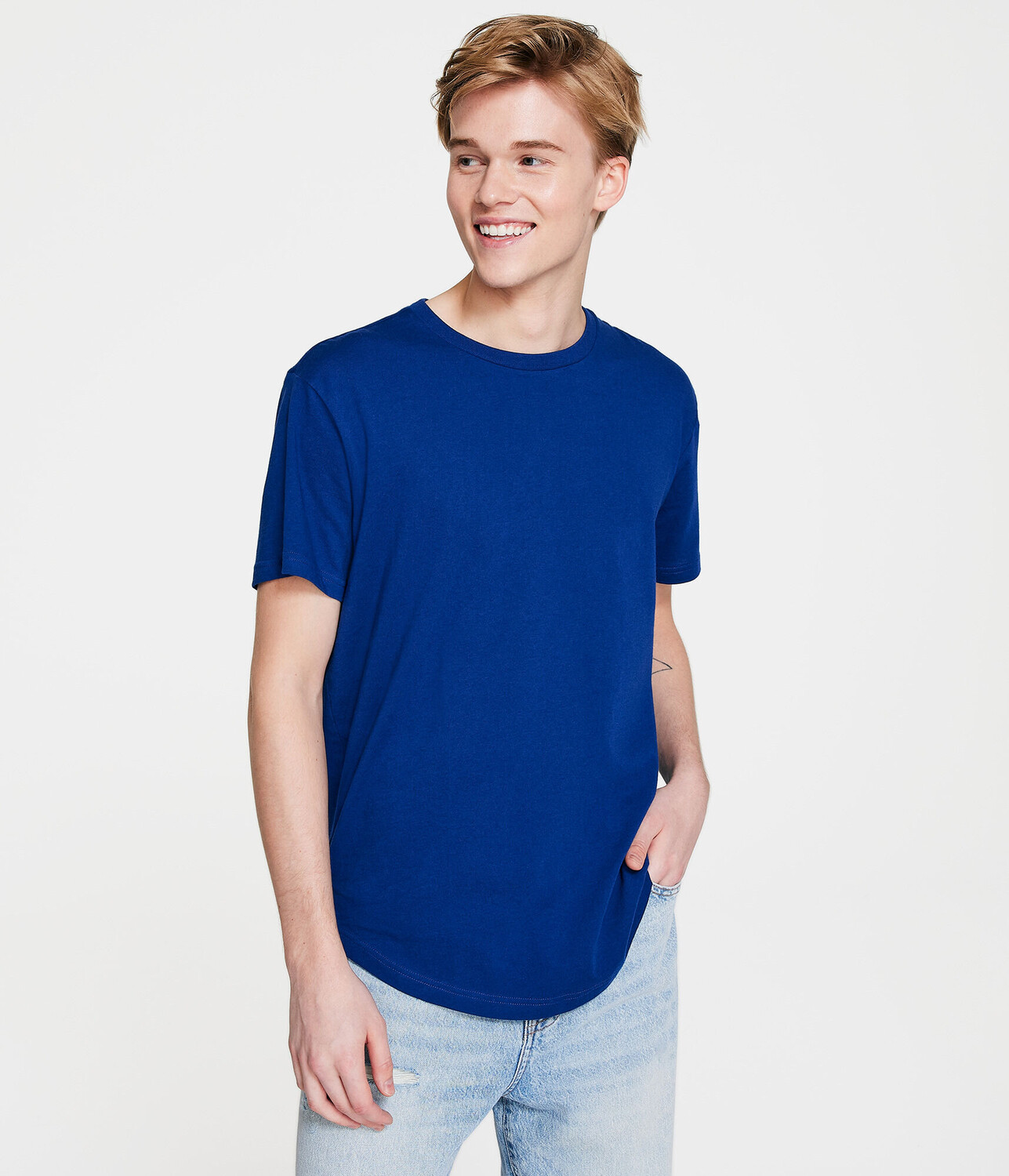

Однотонная футболка с изогнутым подолом Aeropostale, синий
