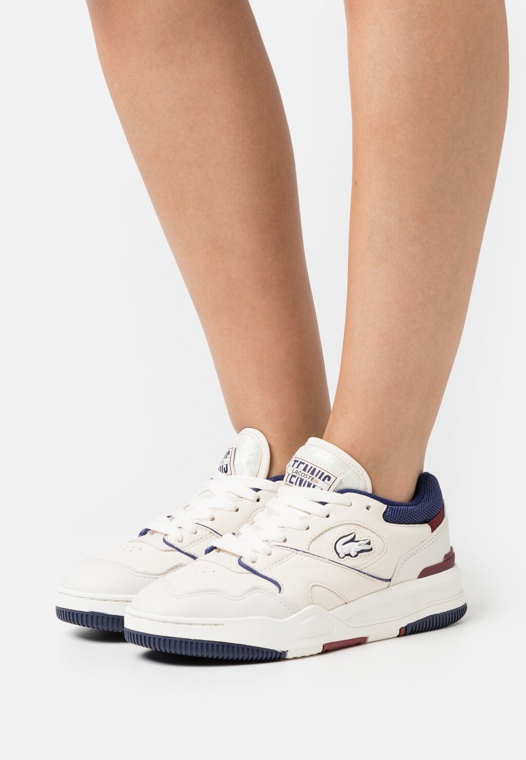 

Кроссовки Lacoste Lineshot, кремовый / темно-синий