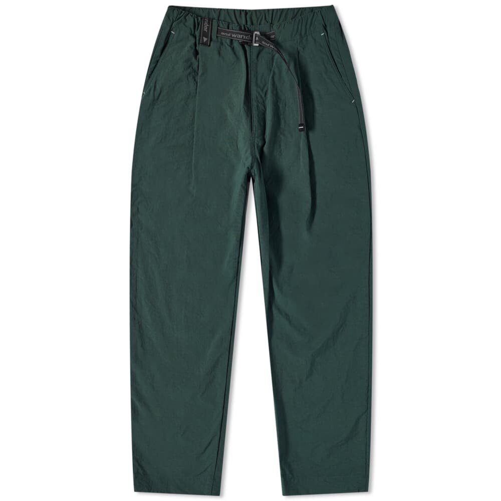 

And Wander Зауженные брюки Chino Tuck, зеленый