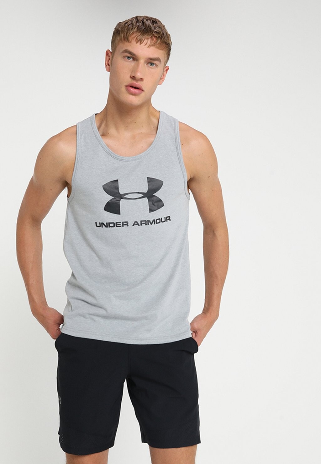 

Майка Under Armour