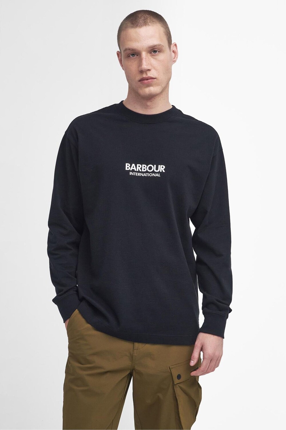 

Футболка с длинным рукавом и графическим принтом Barbour International, черный