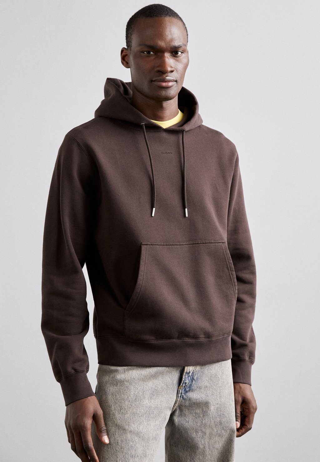

Толстовка SANDRO HOODIE, цвет marron foncé