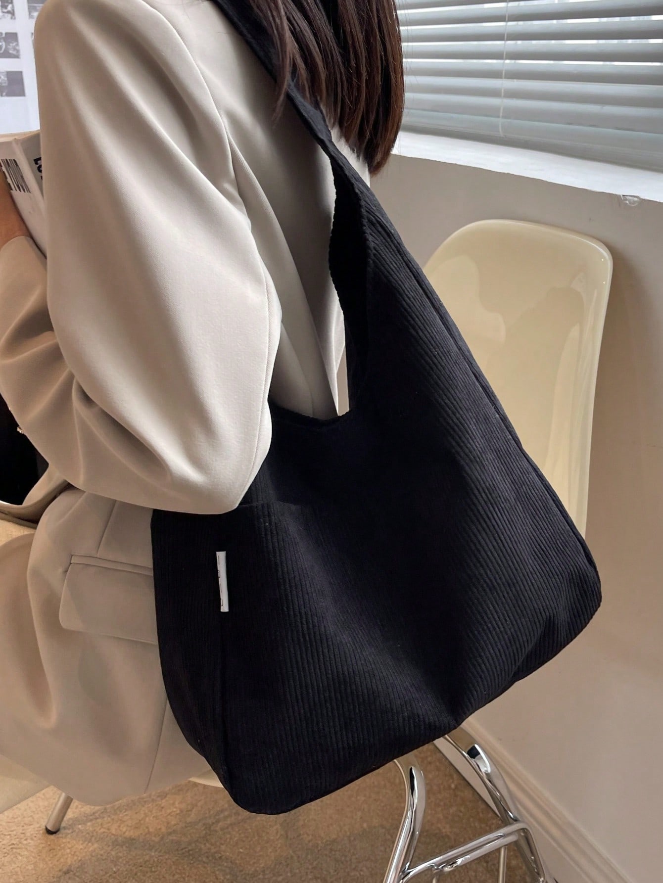 Женская вельветовая сумка-тоут большого размера, черный