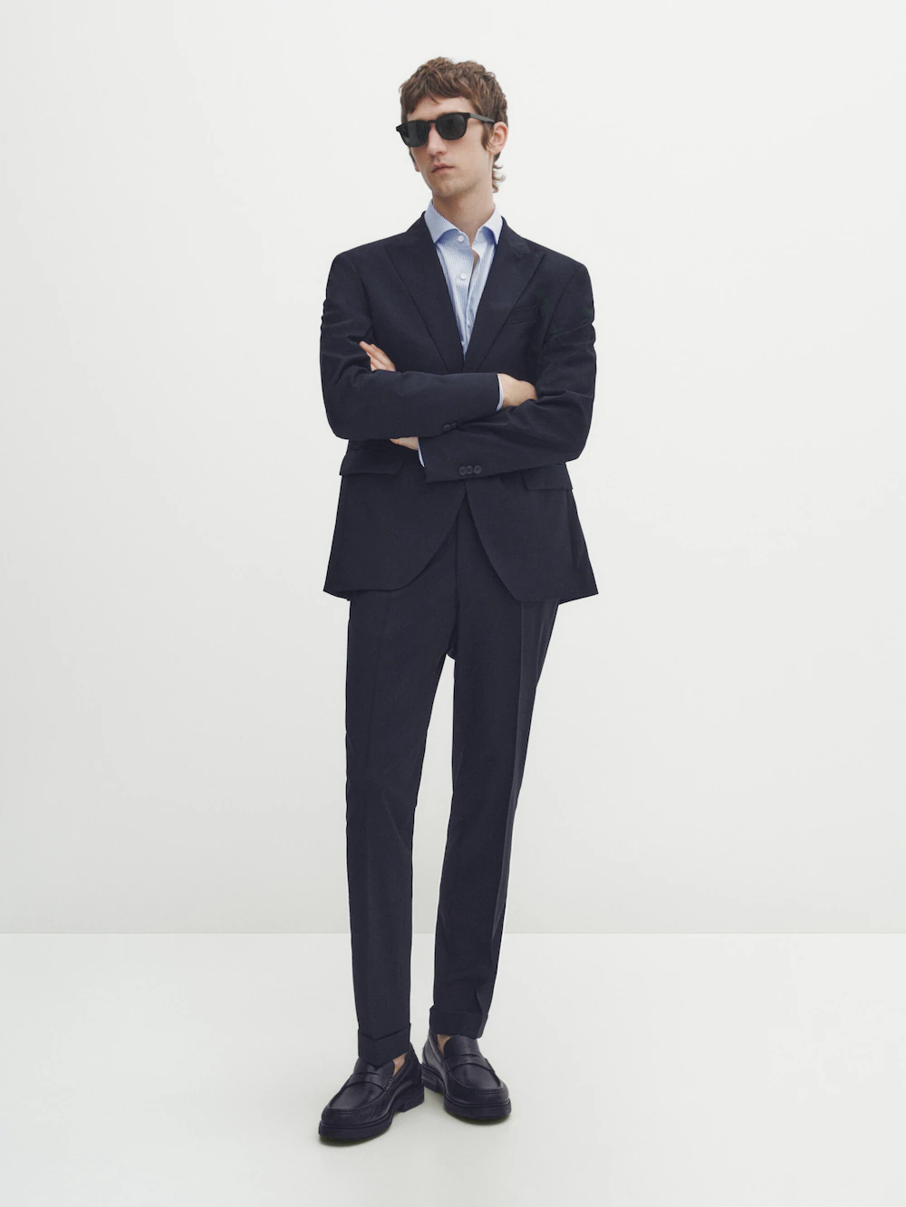 

Простой синий костюмный пиджак из шерсти Massimo Dutti, синий